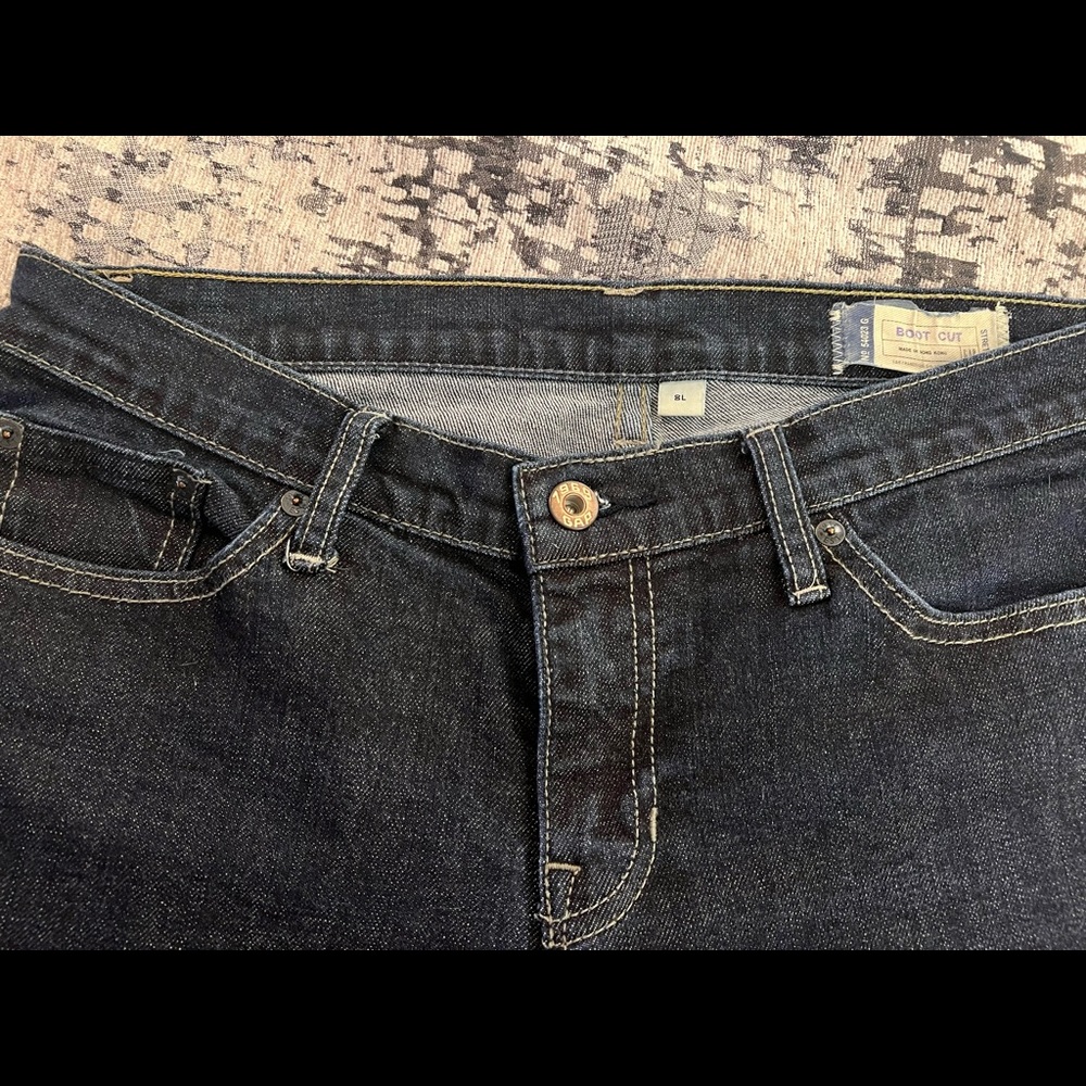 Gap 1969 boot cut blue jeans. Size 8 long.